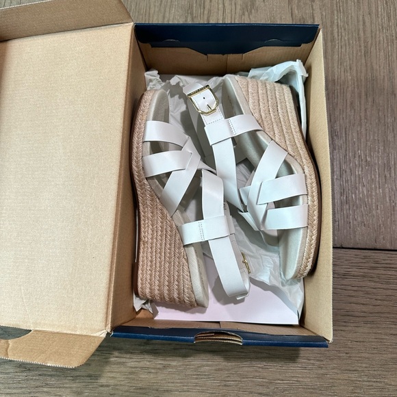 Cole Haan Crystal Leather Wedge Strappy Sandal White Size 6.5 - Picture 9 of 13